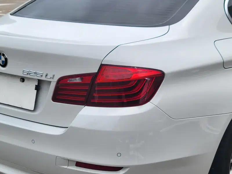 BMW 5 Series 2013 525Li Leading Edition — миниатюра 13
