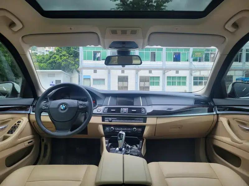 BMW 5 Series 2013 525Li Leading Edition — миниатюра 16