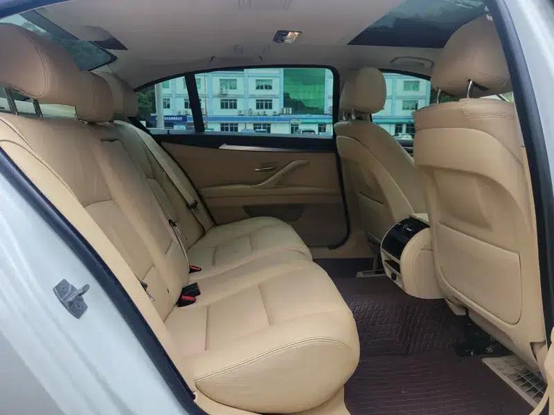 BMW 5 Series 2013 525Li Leading Edition — миниатюра 24