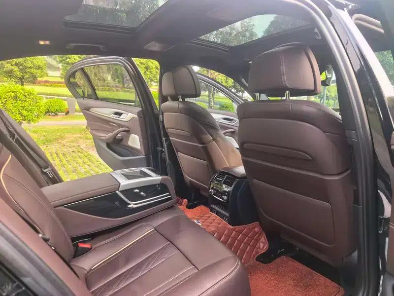 2020 BMW 5 Series 530Li Executive M Sport Package — миниатюра 20