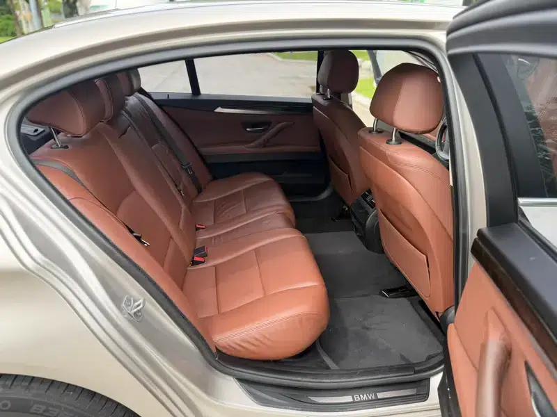 2014 BMW 5 Series 525Li Leading Edition — миниатюра 14