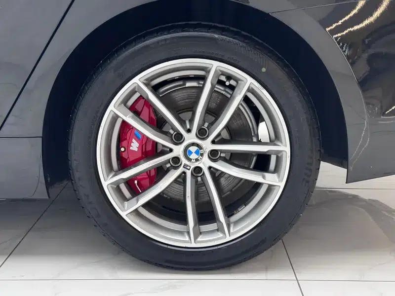 2019 BMW 5 Series 525Li M Sport Package — миниатюра 9