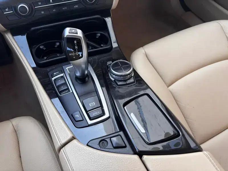 BMW 5 Series 2013 525Li Leading Edition — миниатюра 9