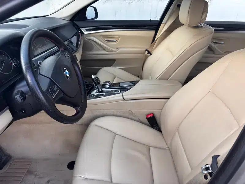 BMW 5 Series 2013 525Li Leading Edition — миниатюра 10