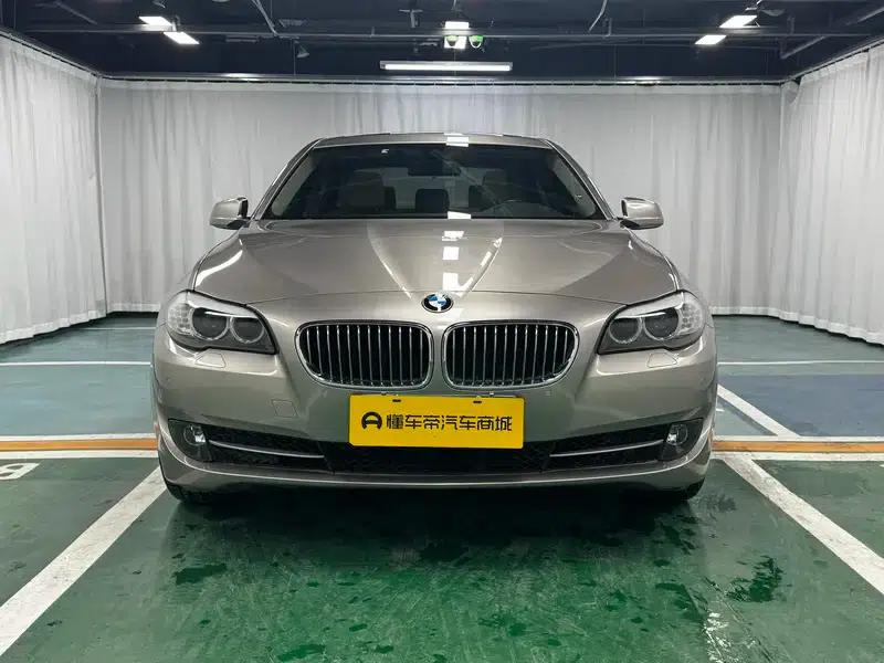 BMW 5 Series 2013 520Li Elegant Edition — миниатюра 2