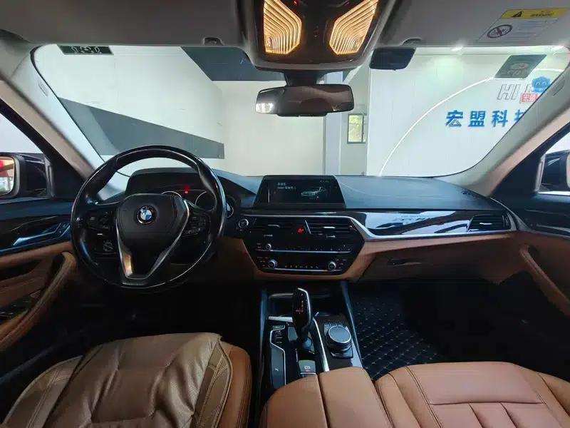 BMW 5 Series 2018 528Li Launch Special Edition — миниатюра 6