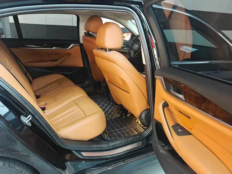 BMW 5 Series 2018 528Li Launch Special Edition — миниатюра 9