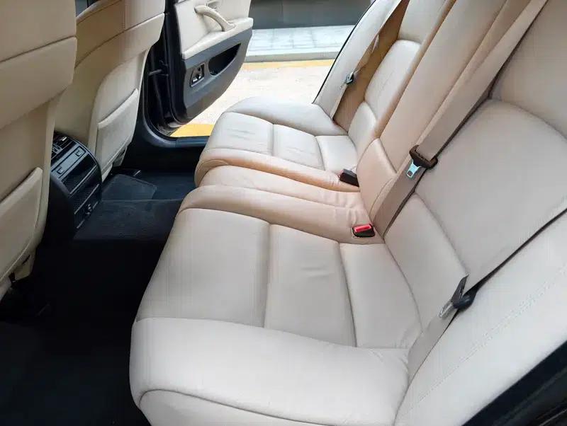 BMW 5 Series 2011 535Li Luxury — миниатюра 20