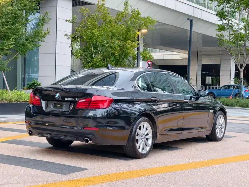 BMW 5 Series 2011 535Li Luxury — миниатюра 5