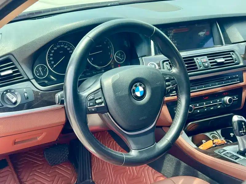BMW 5 Series 2017 525Li Leading Edition — миниатюра 18