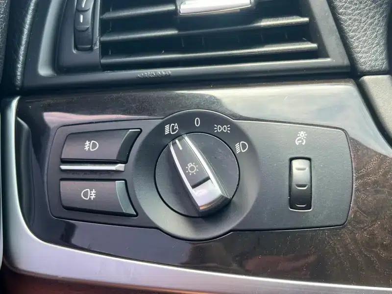 BMW 5 Series 2017 525Li Leading Edition — миниатюра 20