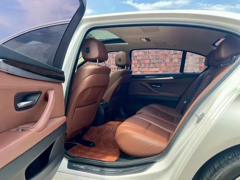 BMW 5 Series 2017 525Li Leading Edition — миниатюра 27