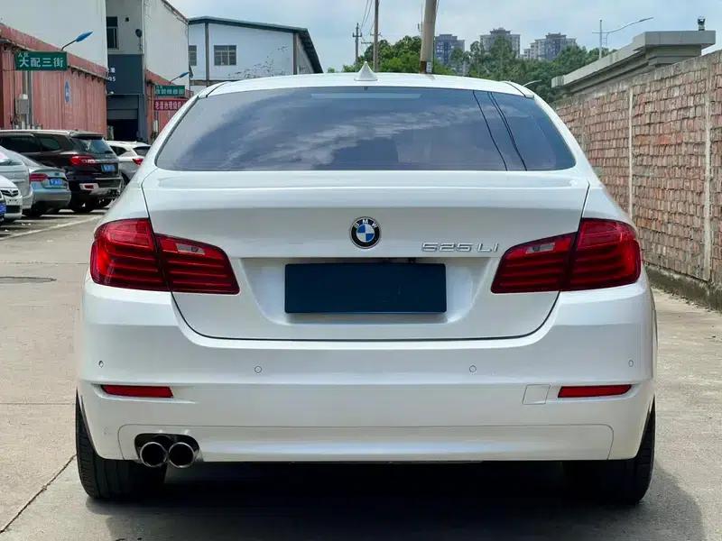 BMW 5 Series 2017 525Li Leading Edition — миниатюра 5