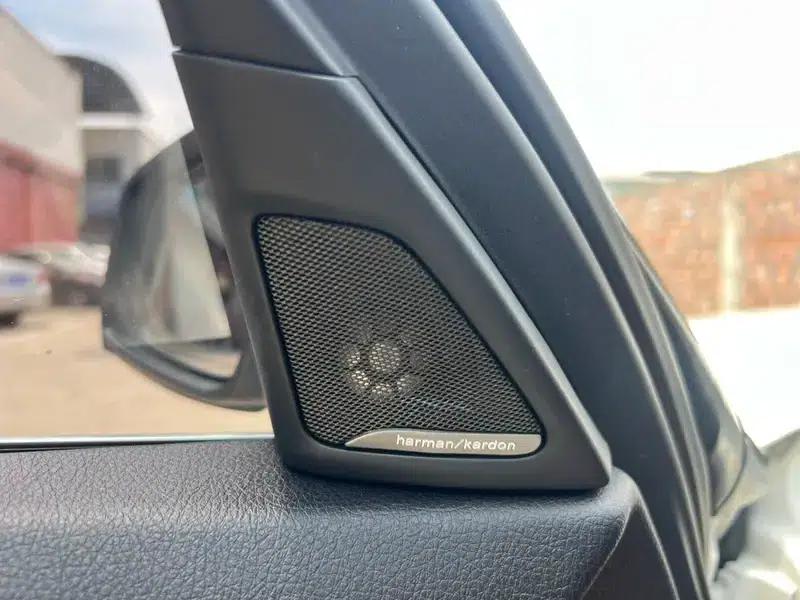 BMW 5 Series 2017 525Li Leading Edition — миниатюра 8