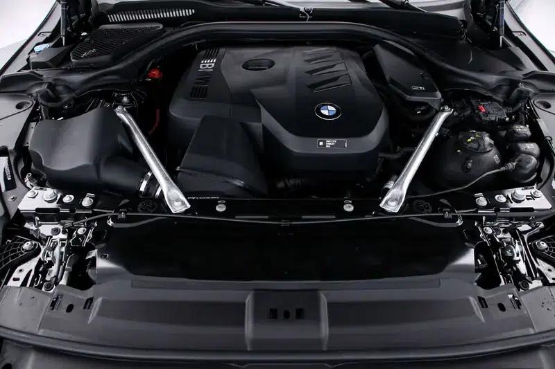 2025 BMW 5 Series 530Li Luxury M Sport Package — миниатюра 5