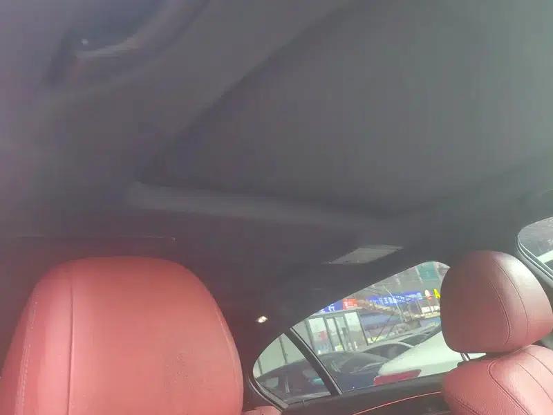 2019 BMW 5 Series 530Li Leading Edition M Sport Package — миниатюра 11