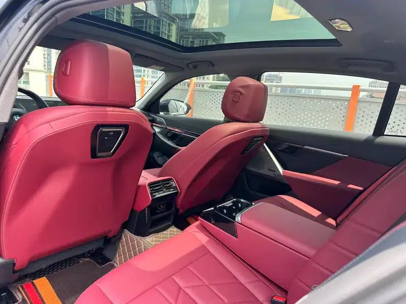 2024 BMW 5 Series 530Li Leading Edition M Sport Package — миниатюра 14
