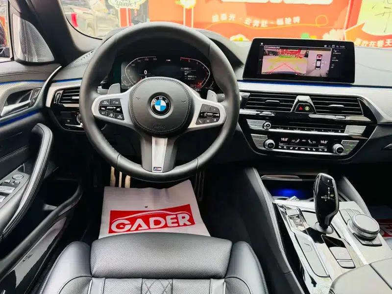 2020 BMW 5 Series 530Li Executive M Sport Package — миниатюра 8