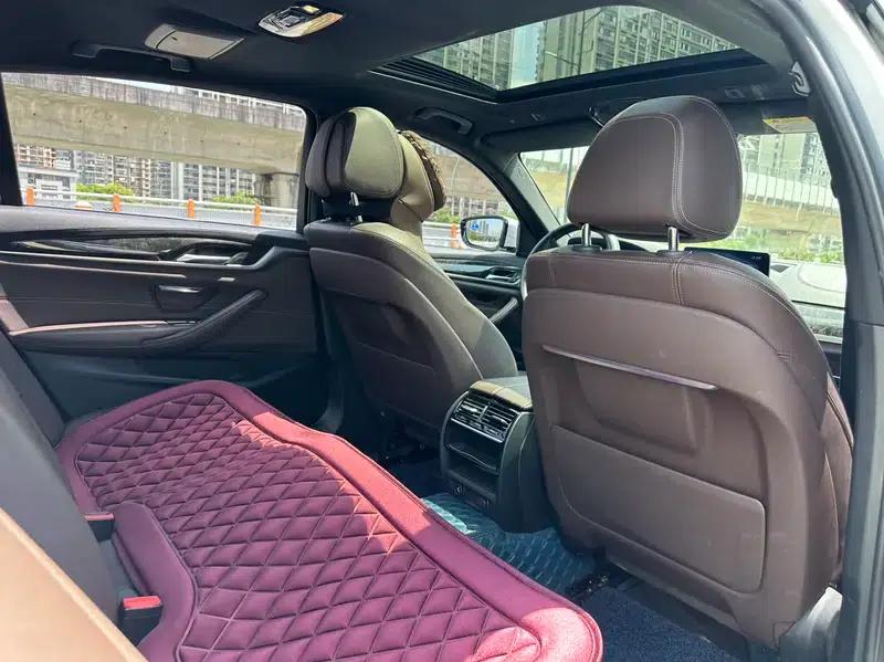2019 BMW 5 Series 525Li M Sport Package — миниатюра 15