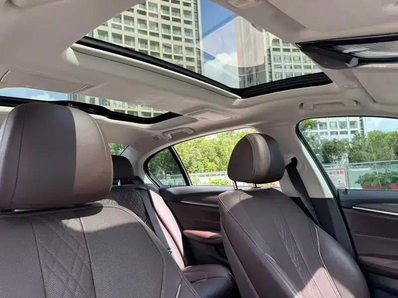 BMW 5 Series 2018 530Li Luxury Package — миниатюра 32