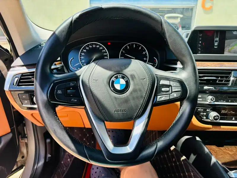 BMW 5 Series 2018 528Li Launch Special Edition — миниатюра 13
