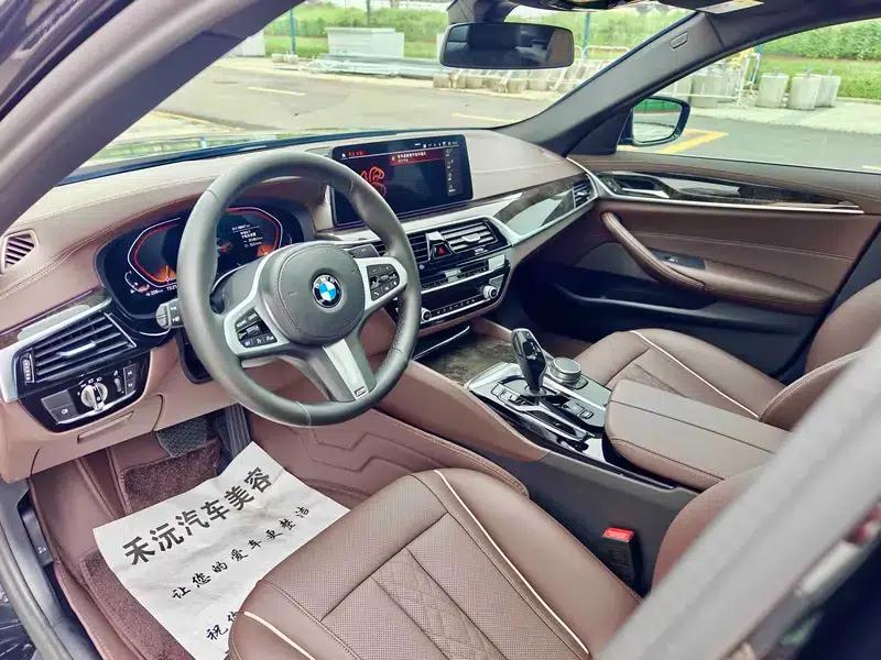 2021 BMW 5 Series Facelift 525Li M Sport Package — миниатюра 8