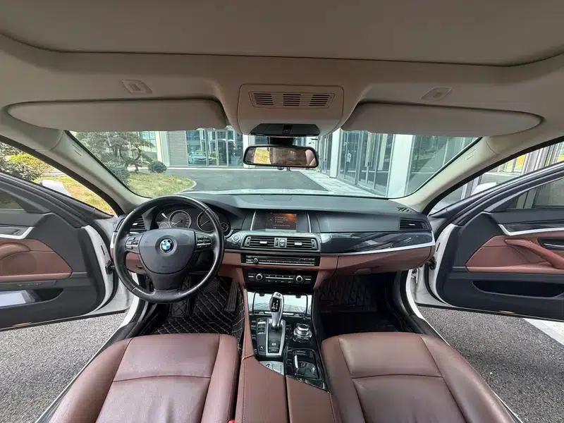 2014 BMW 5 Series 520Li Elegant Edition — миниатюра 7
