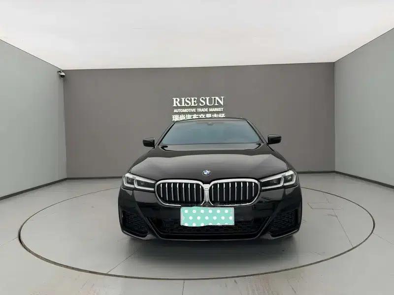2023 BMW 5 Series 530Li Leading Luxury Package — миниатюра 2