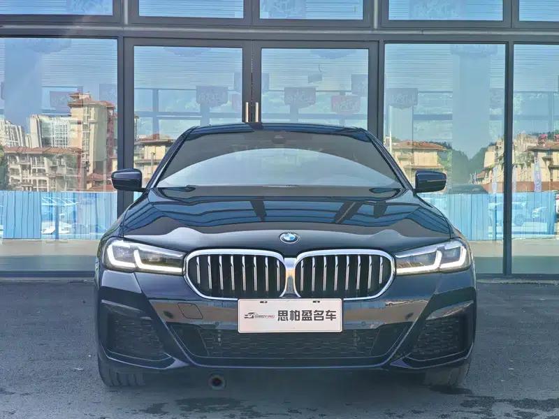2022 BMW 5 Series 530Li Leading Edition M Sport Package — миниатюра 2