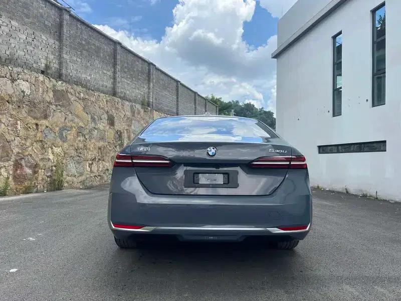 2024 BMW 5 Series 530Li Leading Luxury Package — миниатюра 5
