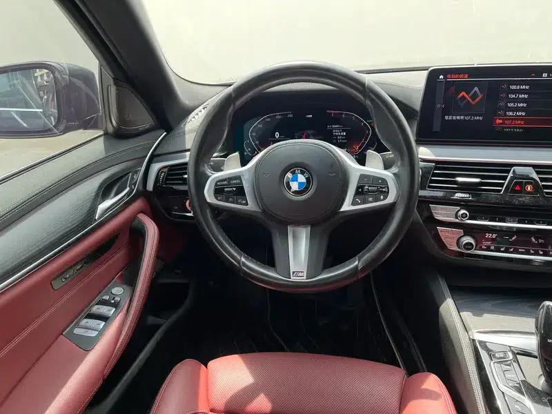 2022 BMW 5 Series Facelift 530Li Luxury M Sport Package — миниатюра 14