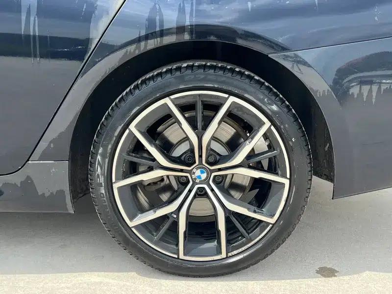 2022 BMW 5 Series Facelift 530Li Luxury M Sport Package — миниатюра 6