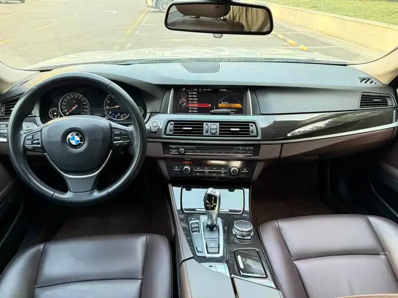 2017 BMW 5 Series 525Li Luxury Design Package — миниатюра 7