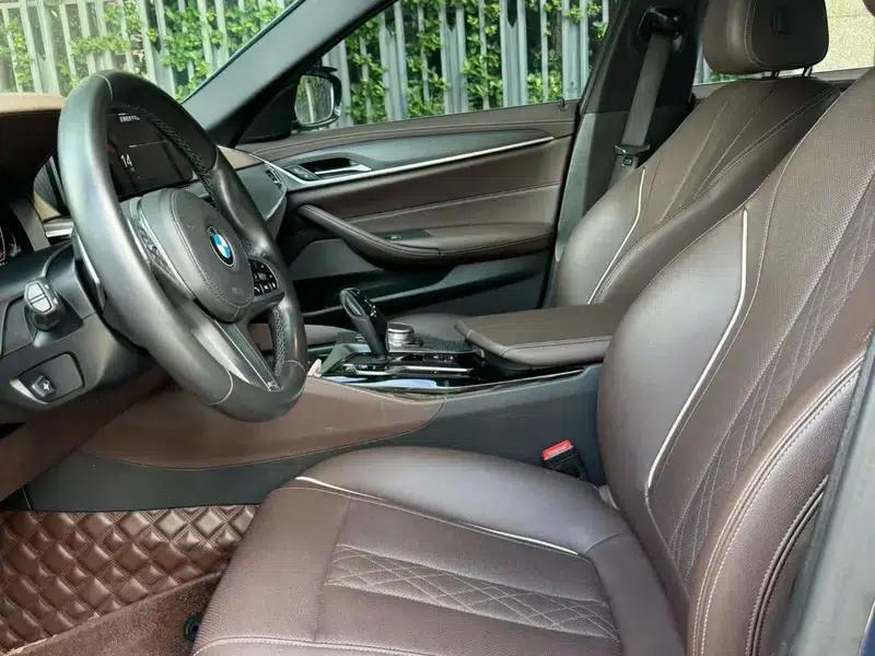 2021 BMW 5 Series 530Li Leading Edition M Sport Package — миниатюра 8