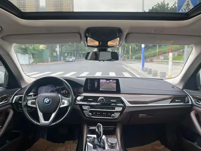2019 BMW 5 Series Facelift 525Li Luxury Package — миниатюра 16