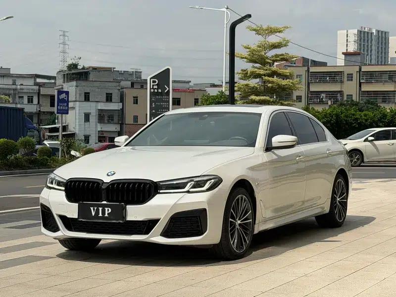 BMW 5 Series 2022 Facelift 530Li Leading Model M Sport Package — миниатюра 1