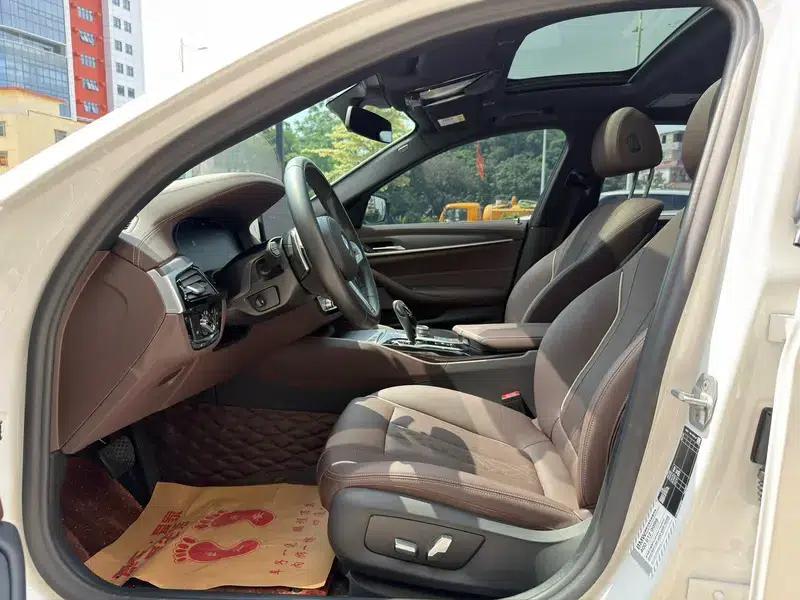 BMW 5 Series 2022 Facelift 530Li Leading Model M Sport Package — миниатюра 21