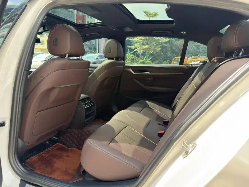 BMW 5 Series 2022 Facelift 530Li Leading Model M Sport Package — миниатюра 29