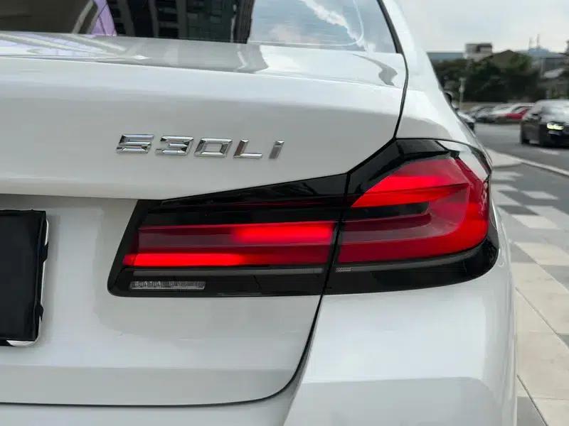 BMW 5 Series 2022 Facelift 530Li Leading Model M Sport Package — миниатюра 10