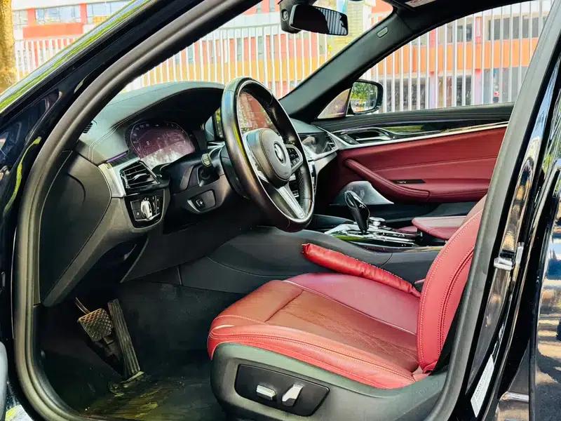 BMW 5 Series 2022 Facelift 525Li M Sport Package — миниатюра 18