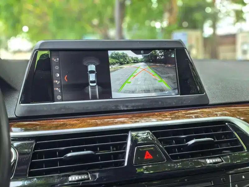 BMW 5 Series 2018 528Li Launch Special Edition — миниатюра 11