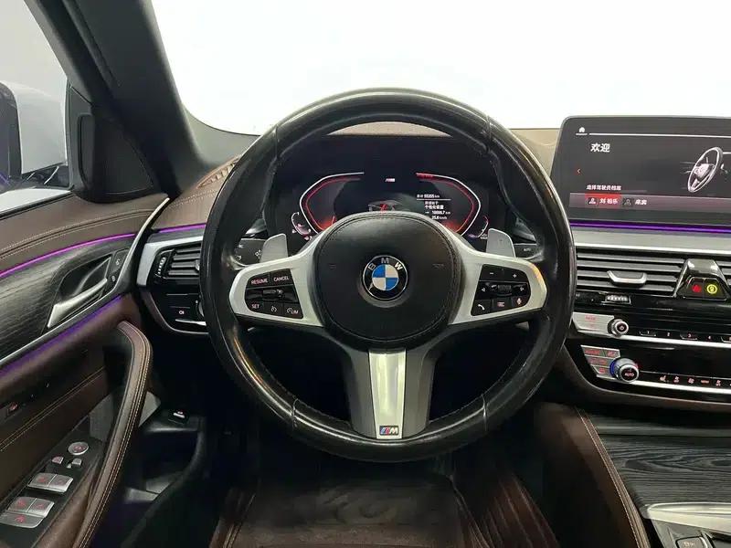 2022 BMW 5 Series Facelift 530Li xDrive M Sport Package — миниатюра 14