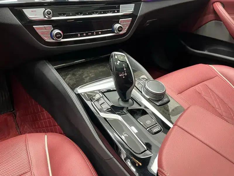 2021 BMW 5 Series Facelift 525Li M Sport Package — миниатюра 14