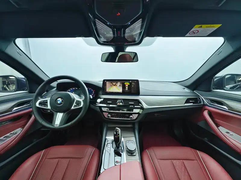 2022 BMW 5 Series Facelift 530Li Leading Edition M Sport Package — миниатюра 6