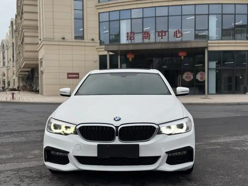 2018 BMW 5 Series (Imported) 525i M Sport Package — миниатюра 2