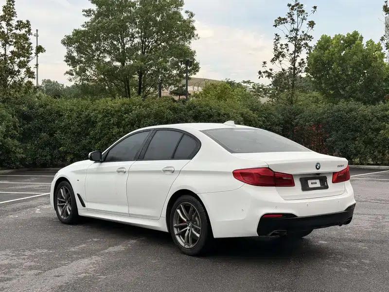2018 BMW 5 Series (Imported) 525i M Sport Package — миниатюра 4