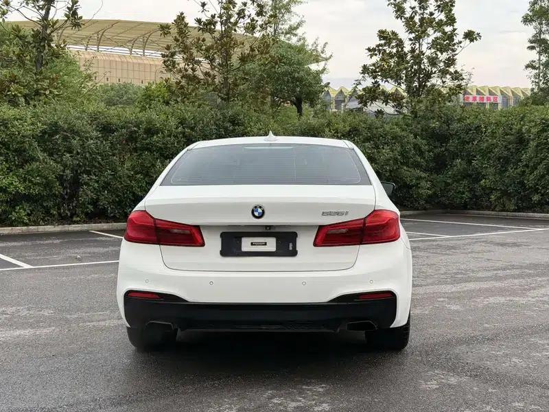 2018 BMW 5 Series (Imported) 525i M Sport Package — миниатюра 5