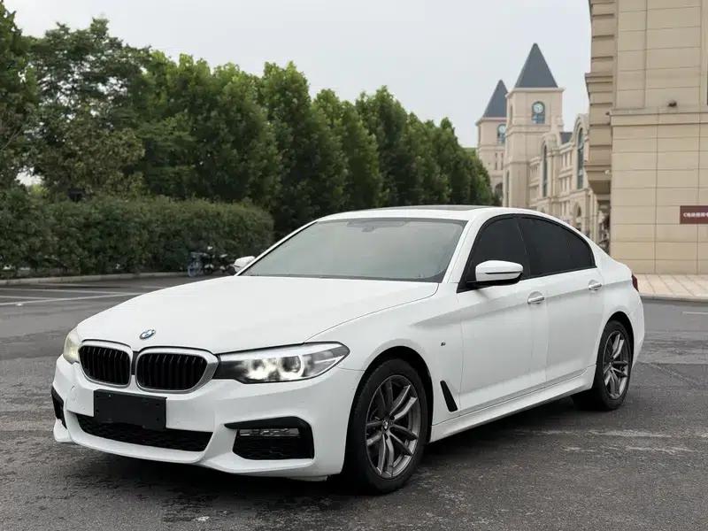 2018 BMW 5 Series (Imported) 525i M Sport Package — миниатюра 7