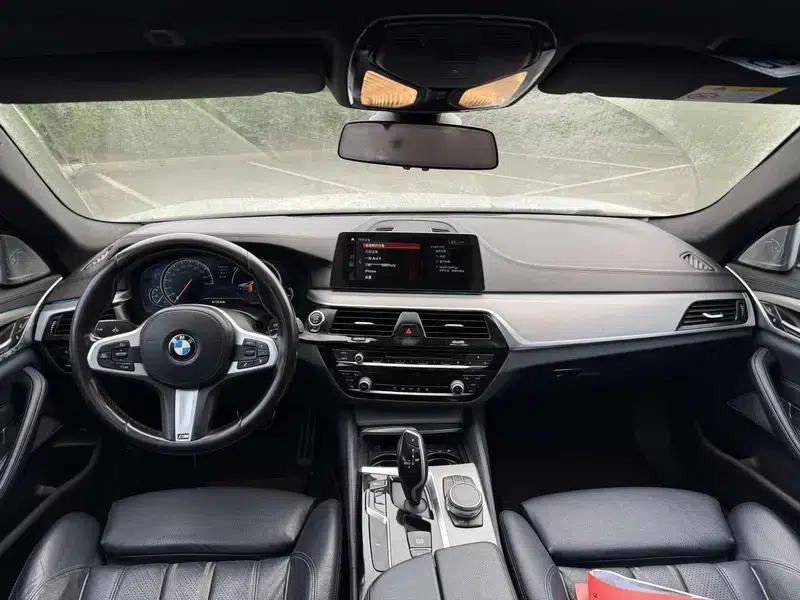 2018 BMW 5 Series (Imported) 525i M Sport Package — миниатюра 9