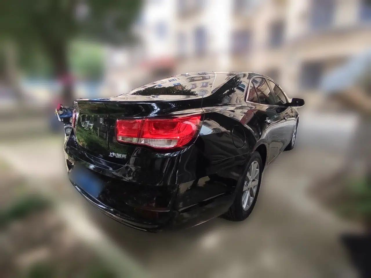 Chevrolet Malibu 2018 530T Automatic Luxury Edition — миниатюра 6